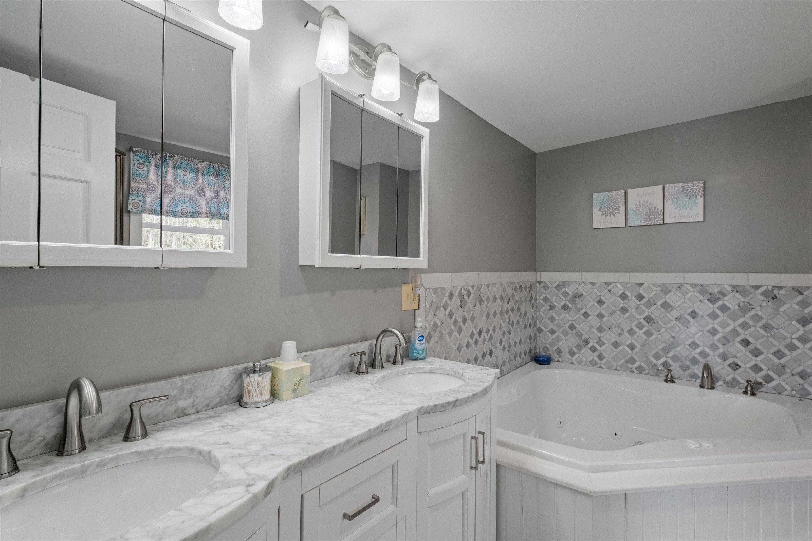 344 Faraway Road Dalton, NH 03598 - Photo 16 of 40