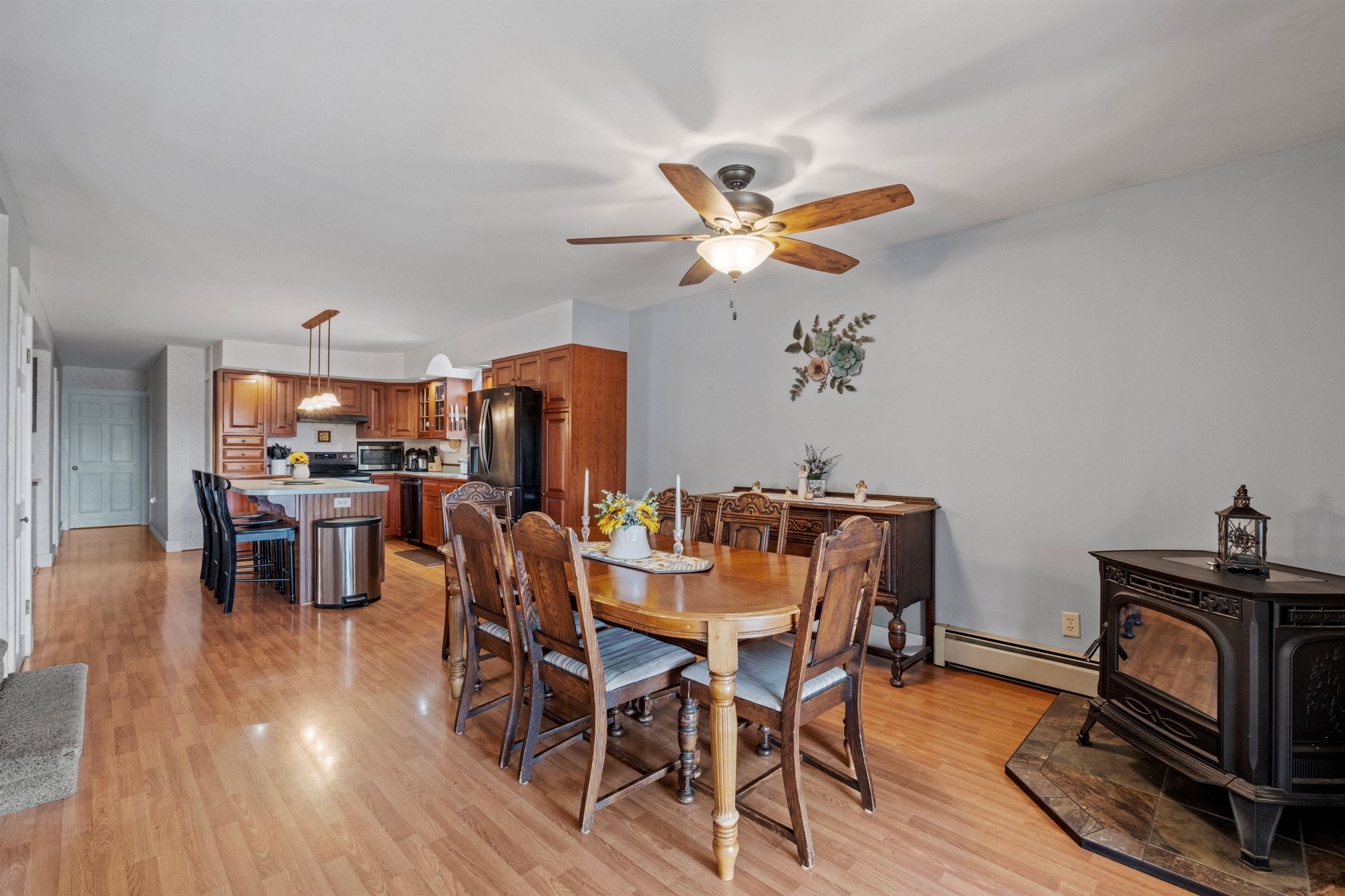 344 Faraway Road Dalton, NH 03598 - Photo 5 of 40