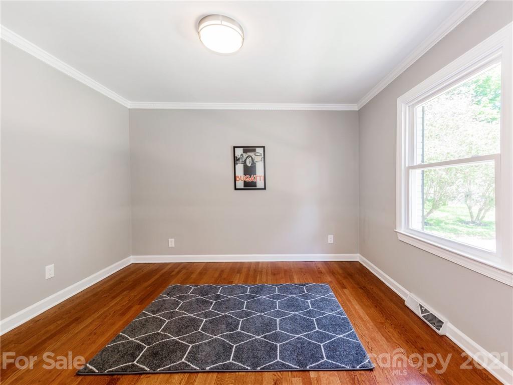 1118 Lansdowne Road Charlotte, NC 28270 - Photo 19 of 37 Gallery Image 19