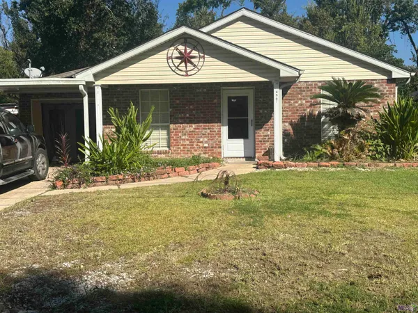 $190,000 | 656 Magnolia Drive, Laplace, LA 70068