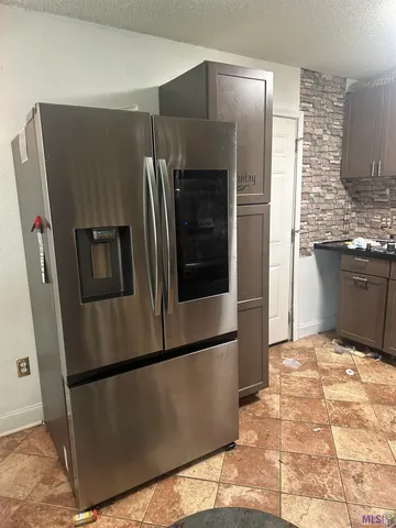 $200,000 | 656 Magnolia Drive, Laplace, LA 70068