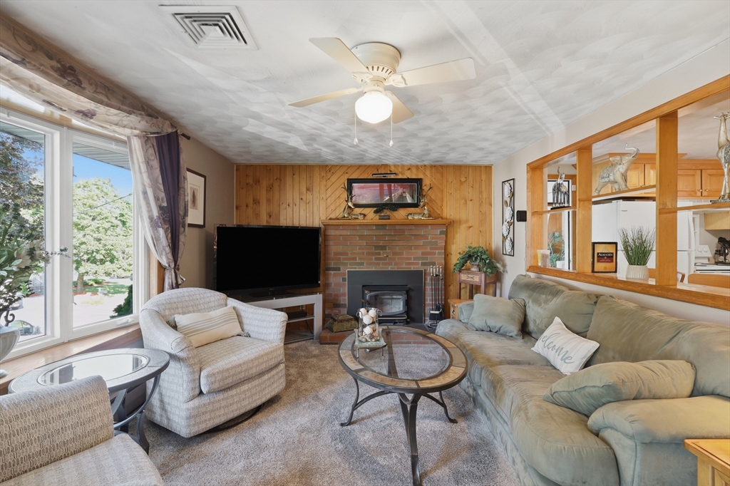 12 Edgewood Road Milford, MA 01757 - Photo 5 of 41