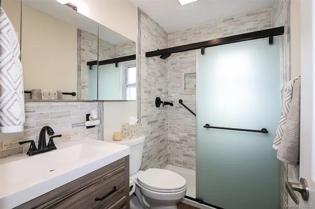 $980,000 | 169 North 6th Street, Bethpage, NY 11714