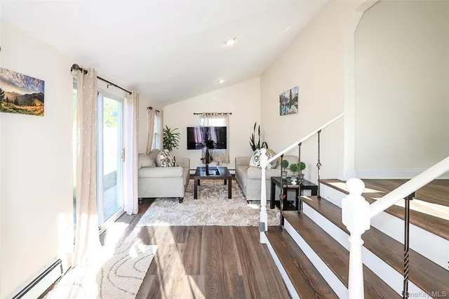 $980,000 | 169 North 6th Street, Bethpage, NY 11714