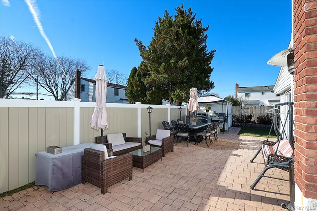 $980,000 | 169 North 6th Street, Bethpage, NY 11714