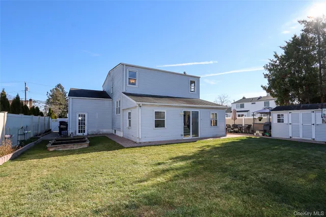 $980,000 | 169 North 6th Street, Bethpage, NY 11714