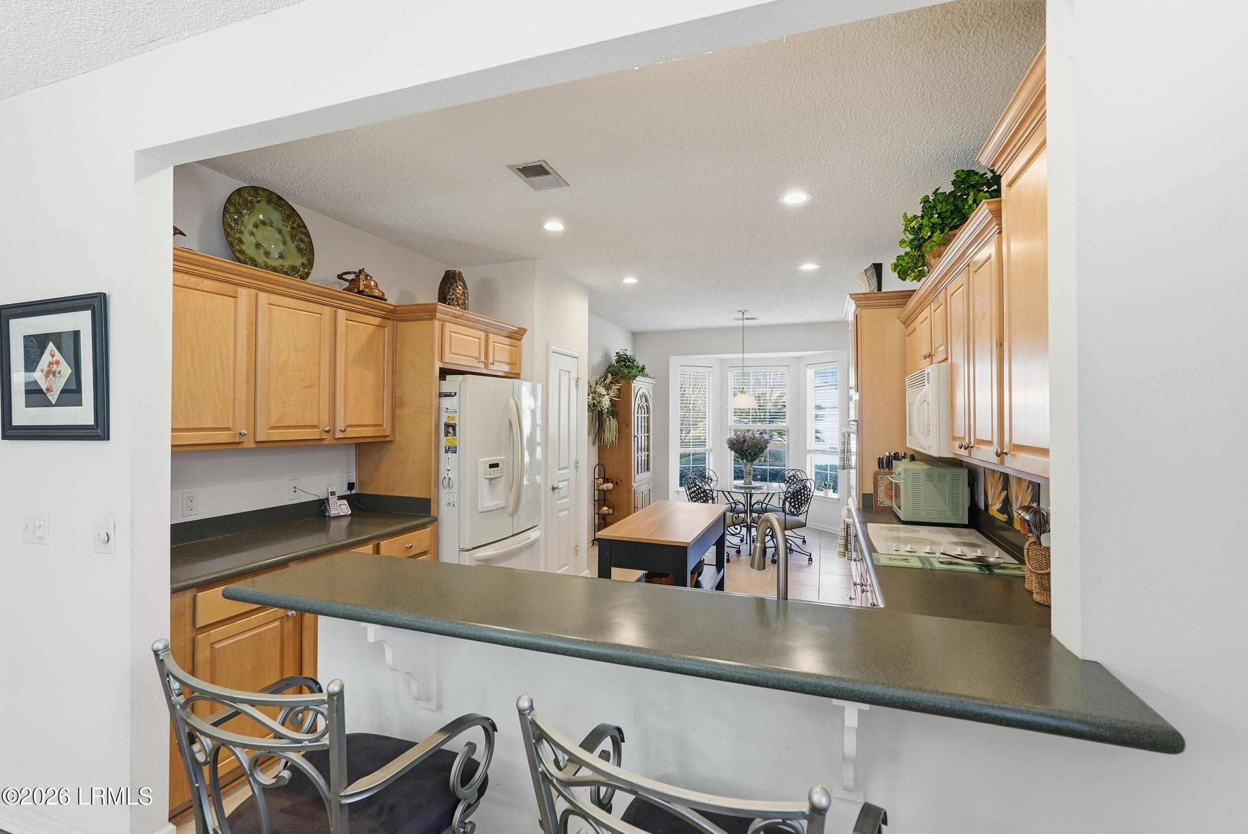 11 Candle Light Lane Bluffton, SC 29909 - Photo 16 of 45 11 Candlelight 17