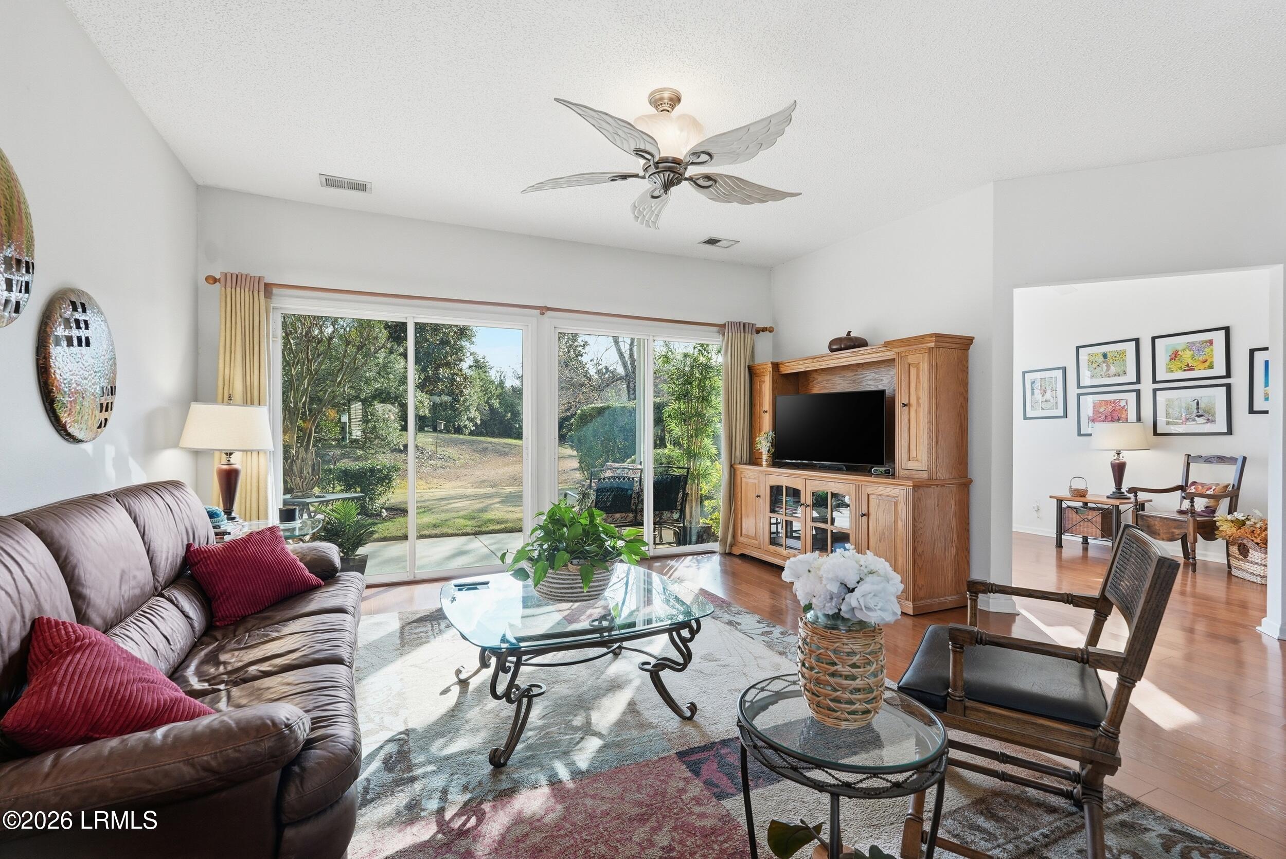 11 Candle Light Lane Bluffton, SC 29909 - Photo 3 of 45 11 Candlelight 03