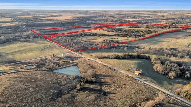 $2,600,000 | 0 County Road 1077 N/a, Parker, KS 66072