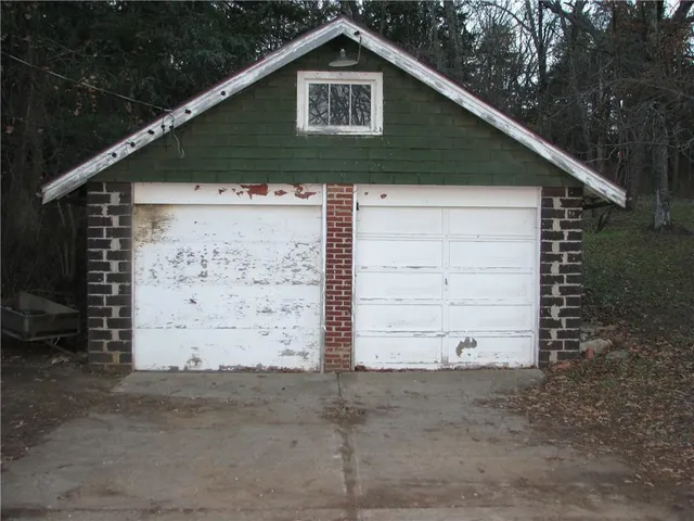 $2,600,000 | 0 County Road 1077 N/a, Parker, KS 66072