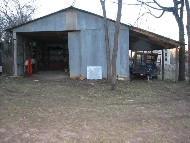 $2,600,000 | 0 County Road 1077 N/a, Parker, KS 66072