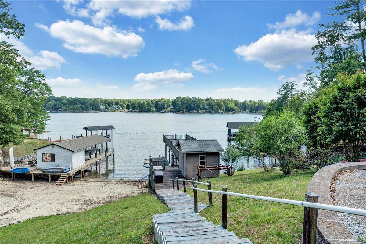3222 Lakewood Forest Road Moneta, VA 24121 - Photo 58 of 97 58-MIB09891