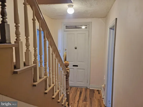 $185,000 | 122 North Main Street, Mercersburg, PA 17236