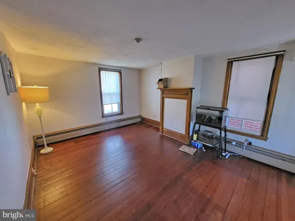 $185,000 | 122 North Main Street, Mercersburg, PA 17236