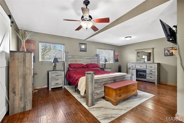 $243,900 | 115 Carroll Drive, Clarksville, MO 63336