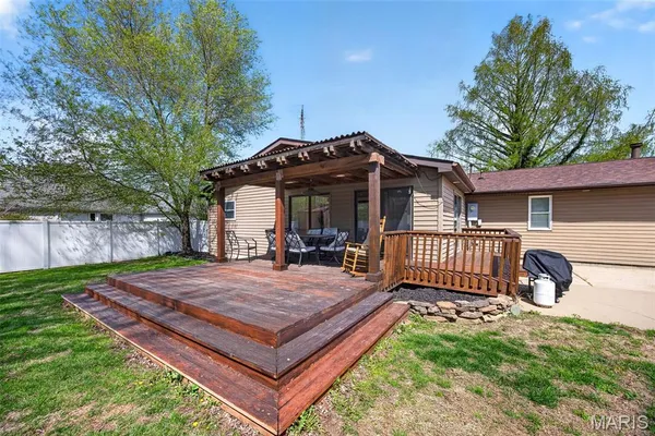 $243,900 | 115 Carroll Drive, Clarksville, MO 63336