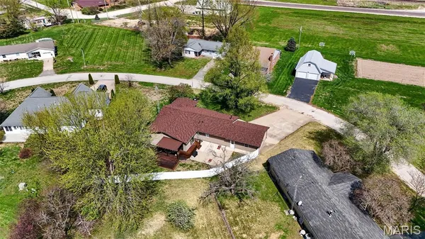 $243,900 | 115 Carroll Drive, Clarksville, MO 63336