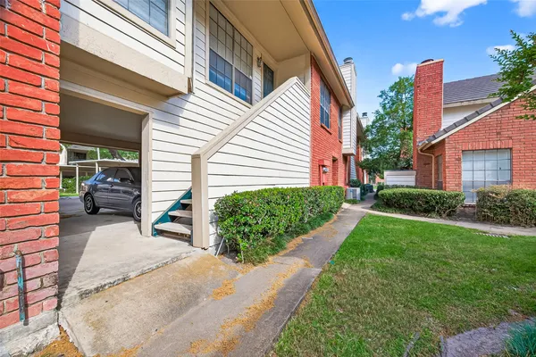 $1,400 | 2211 South Kirkwood Road, Unit 43, Houston, TX 77077