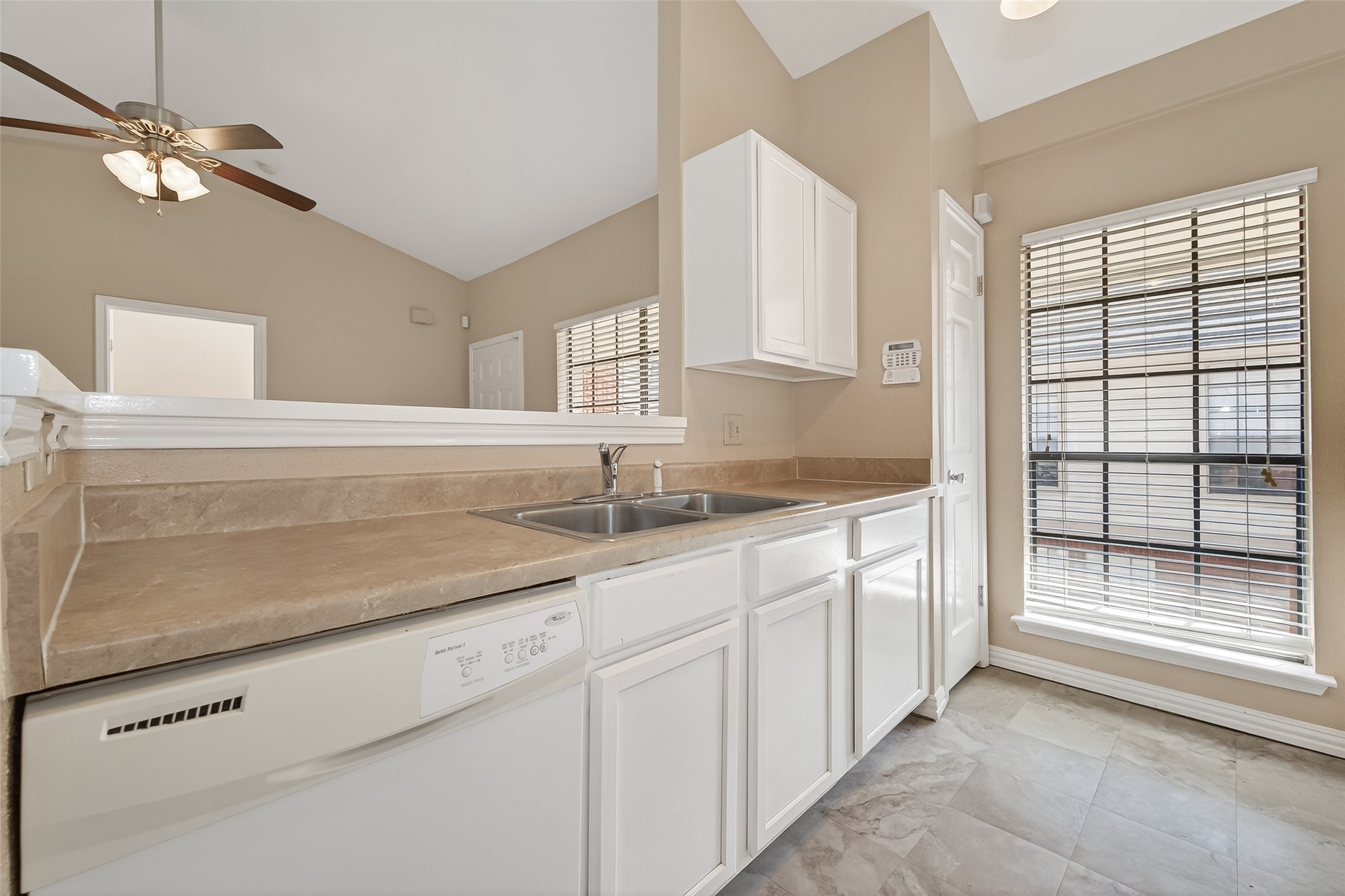 2211 South Kirkwood Road, Unit 43 Houston, TX 77077 - Photo 14 of 45