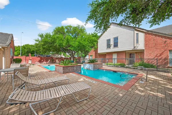 $1,400 | 2211 South Kirkwood Road, Unit 43, Houston, TX 77077