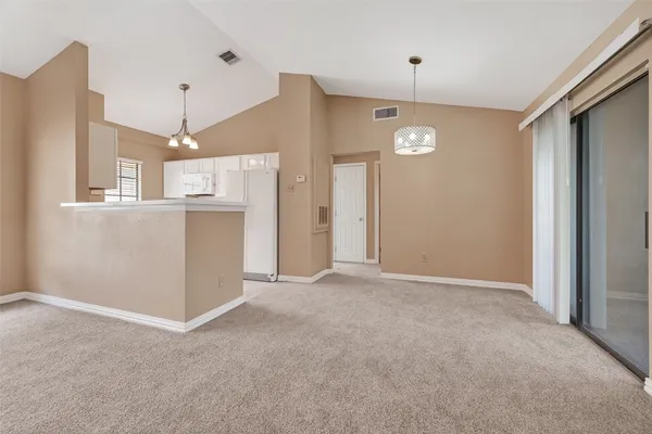 $1,400 | 2211 South Kirkwood Road, Unit 43, Houston, TX 77077