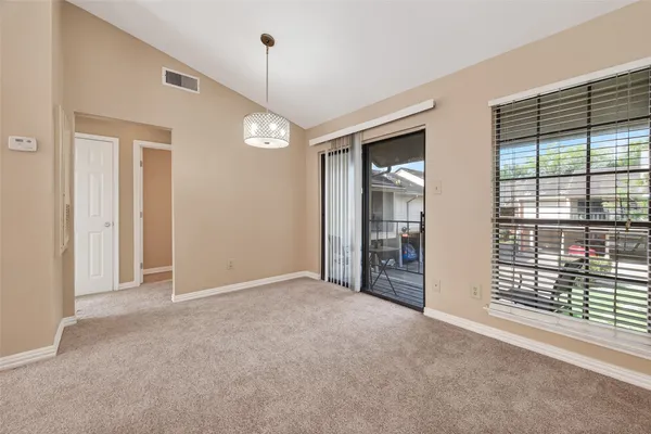 $1,400 | 2211 South Kirkwood Road, Unit 43, Houston, TX 77077