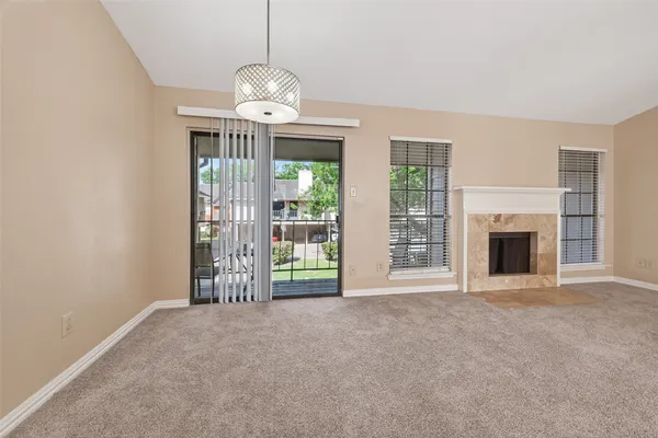 $1,400 | 2211 South Kirkwood Road, Unit 43, Houston, TX 77077