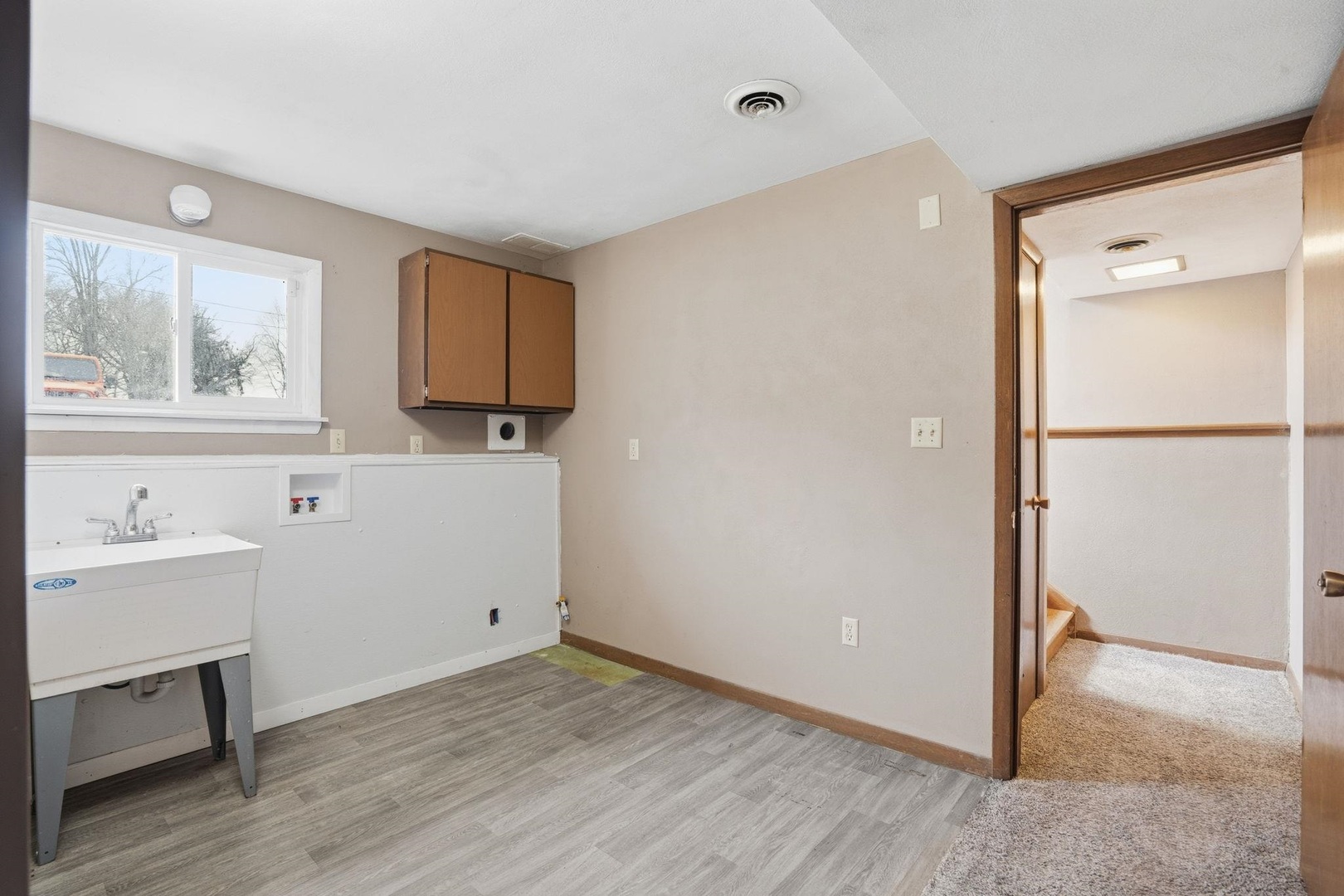 610 4th Street South Cordova, IL 61242 - Photo 14 of 24