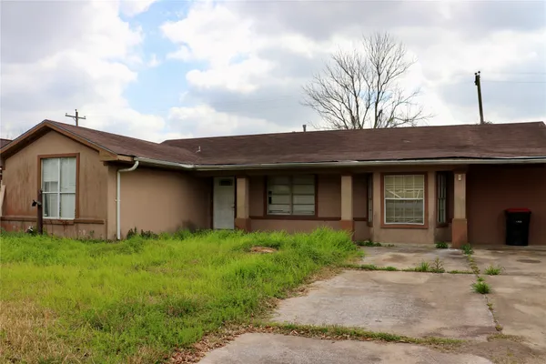 $340,000 | 4734 Otterbury Drive, Houston, TX 77039