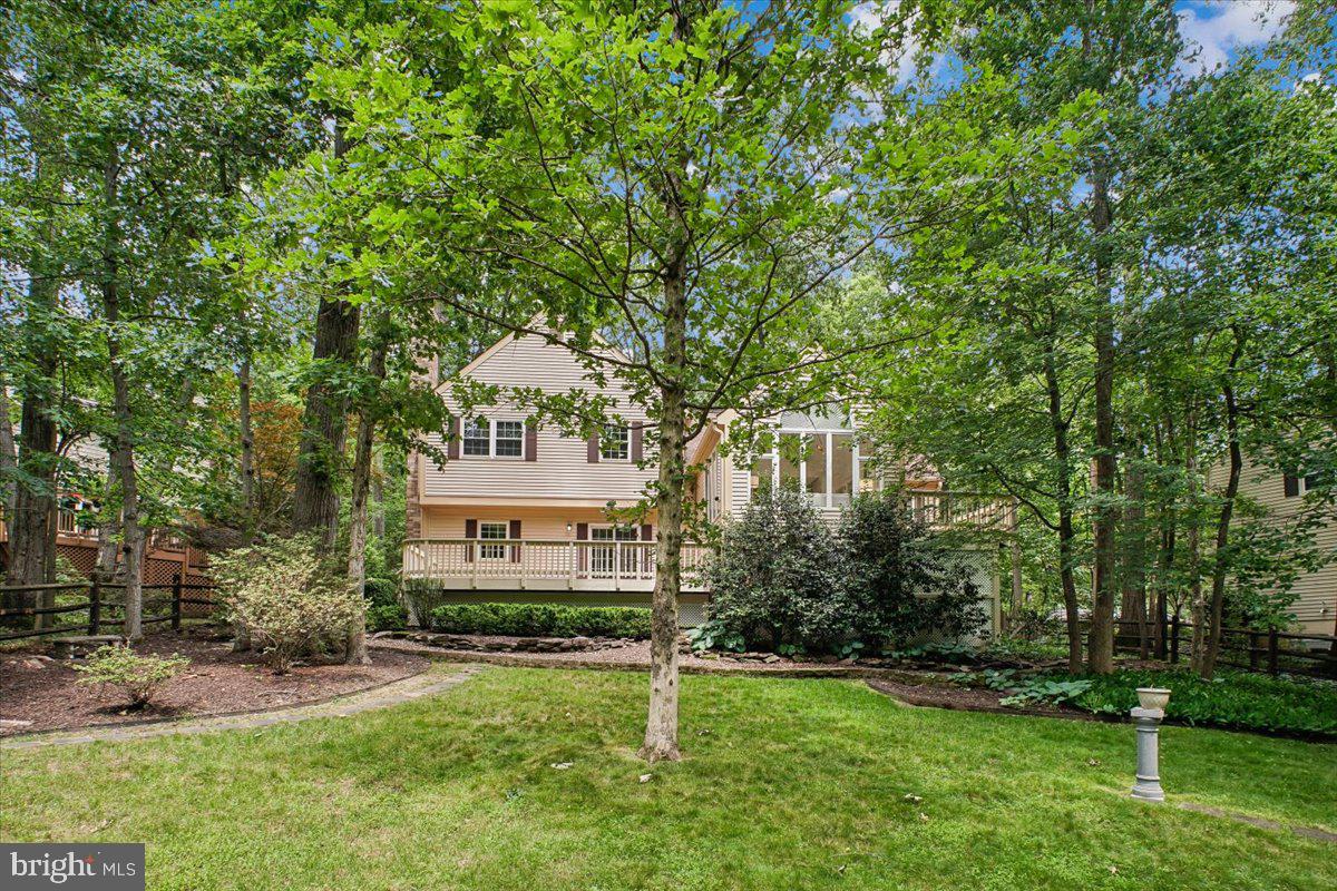 1877 Post Oak Trail Reston, VA 20191 - Photo 49 of 52