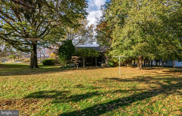 $325,000 | 207 Laurel Avenue, Hamburg, PA 19526