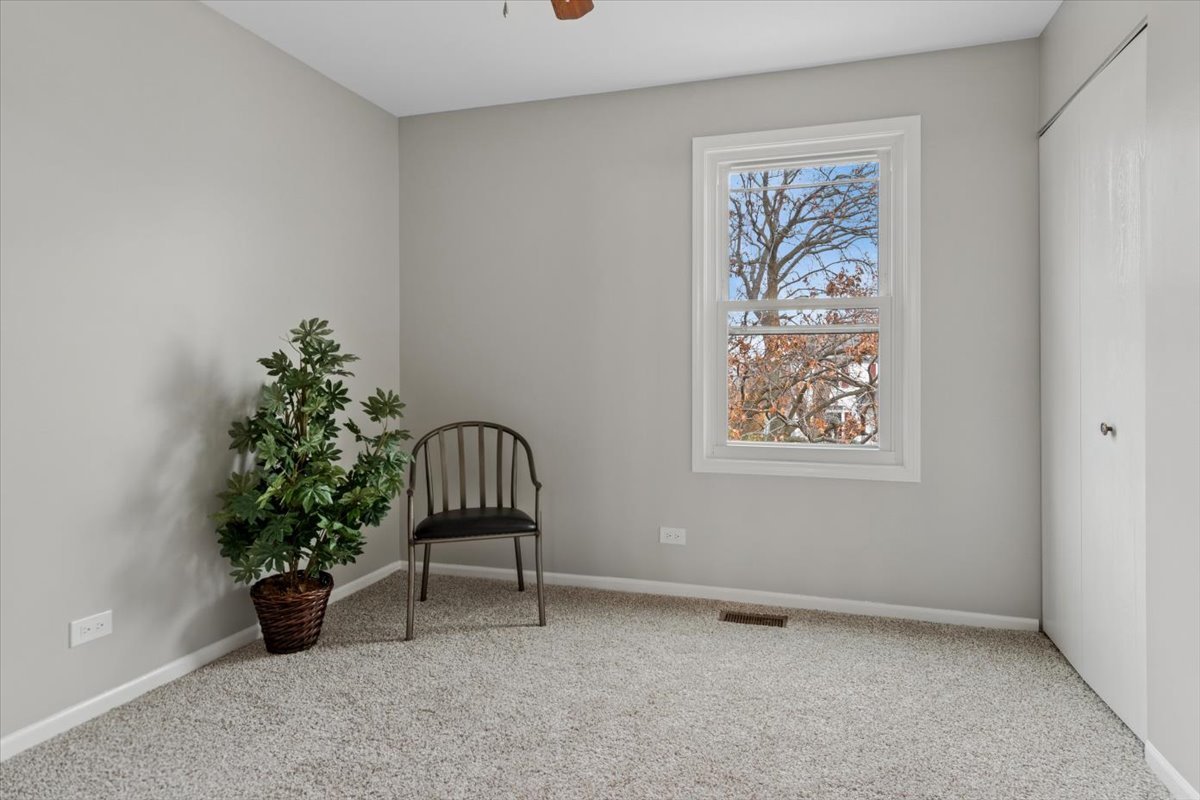 3131 Portland Court Aurora, IL 60504 - Photo 15 of 20 a view of an empty room with window