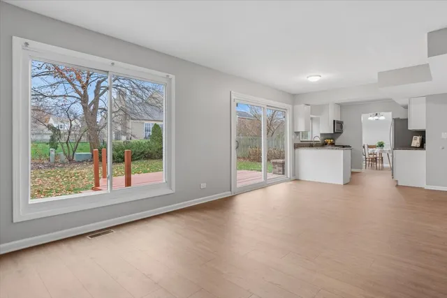 $359,950 | 3131 Portland Court, Aurora, IL 60504