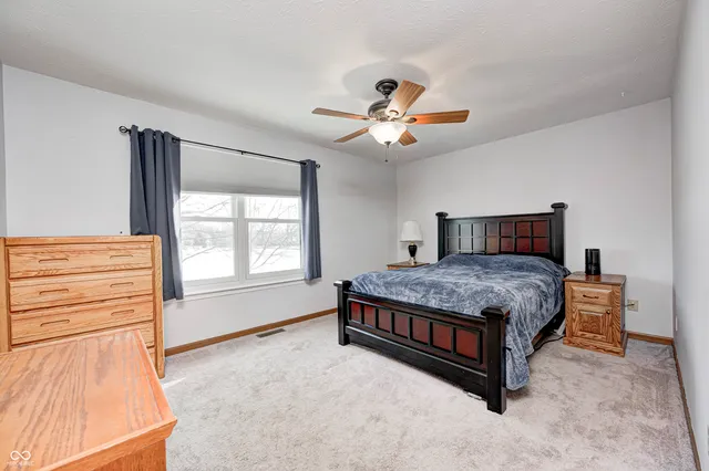 $349,900 | 555 Hyannis Drive, Avon, IN 46123