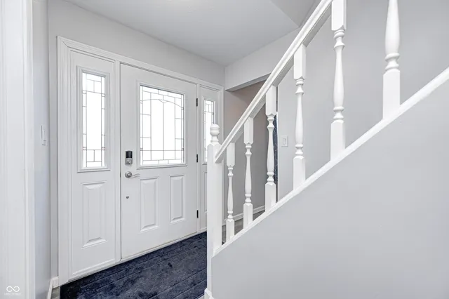 $349,900 | 555 Hyannis Drive, Avon, IN 46123