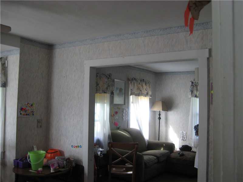 16 Tomaquag Road Hopkinton, RI 02808 - Photo 3 of 6 Living Room.