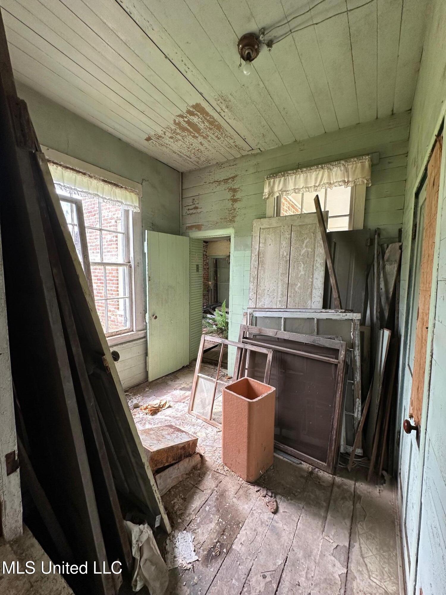 608 High Street Natchez, MS 39120 - Photo 19 of 33 IMG_2516