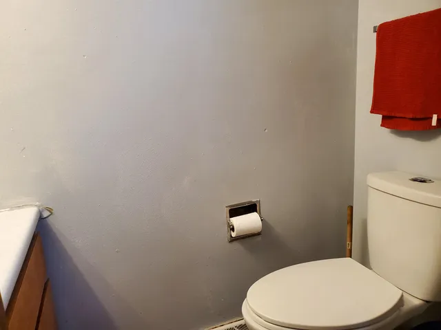 $2,200 | 2421 Adler, Middleton, WI 53562