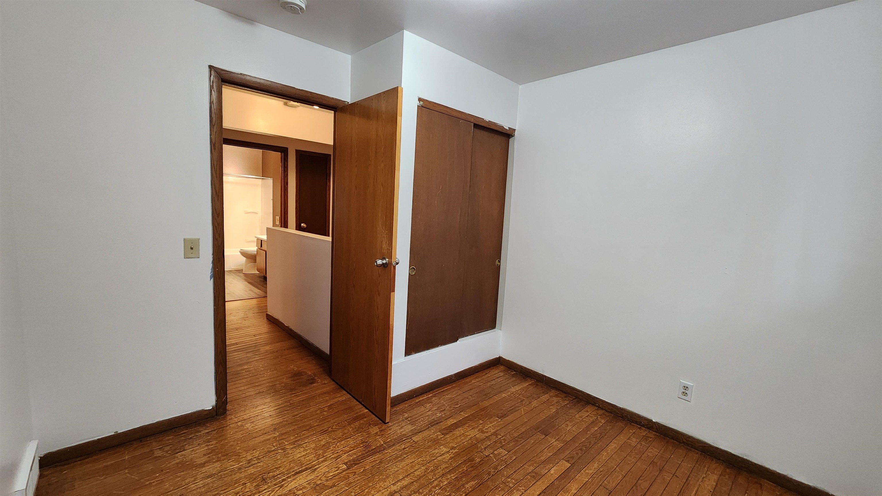 2421 Adler Middleton, WI 53562 - Photo 26 of 38