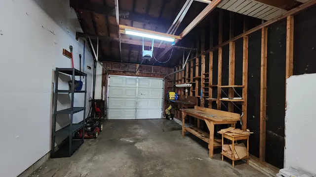 $2,200 | 2421 Adler, Middleton, WI 53562