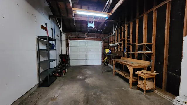 $2,200 | 2421 Adler, Middleton, WI 53562