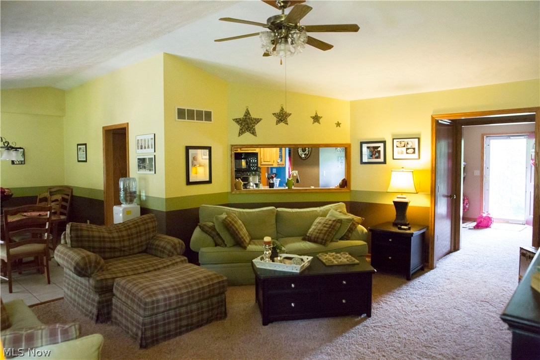 1115 Sun Valley Road Washington, WV 26181 - Photo 11 of 28