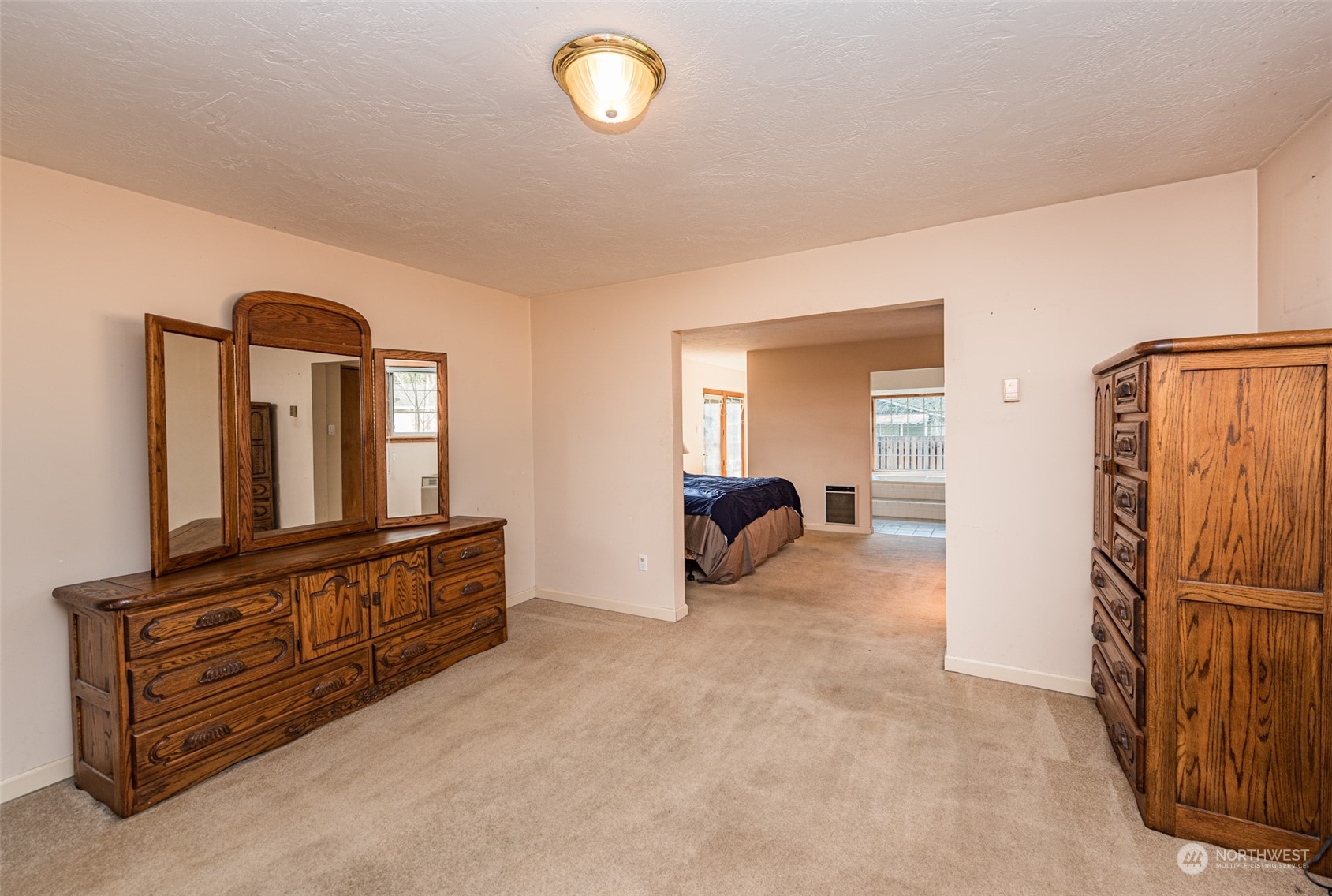970 River Road Sequim, WA 98382 - Photo 13 of 40 a view of room with furniture and a flat screen tv