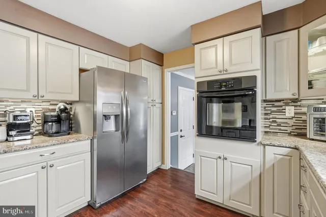 $525,000 | 2160 Whitman Court, Cinnaminson, NJ 08077