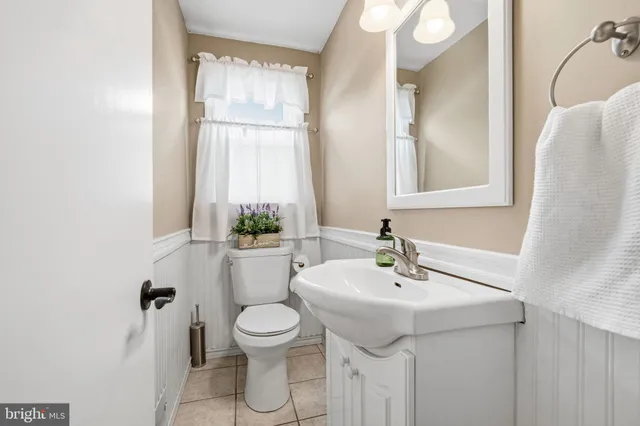 $525,000 | 2160 Whitman Court, Cinnaminson, NJ 08077