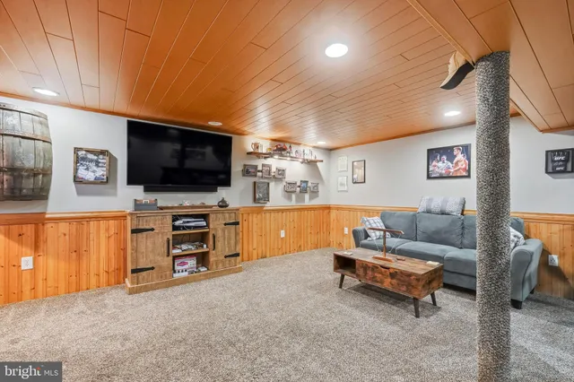 $525,000 | 2160 Whitman Court, Cinnaminson, NJ 08077