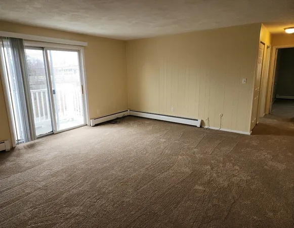 $1,950 | 135 East Main Street, Unit U11, Westborough, MA 01581