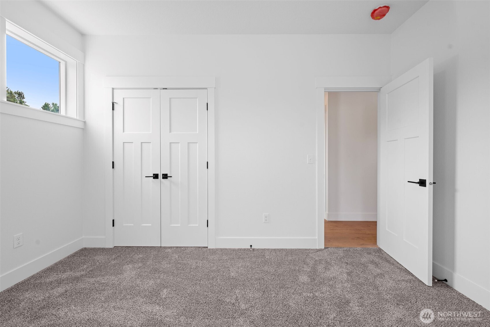 1306 195th Street Long Beach, WA 98631 - Photo 18 of 24 a view of an empty room