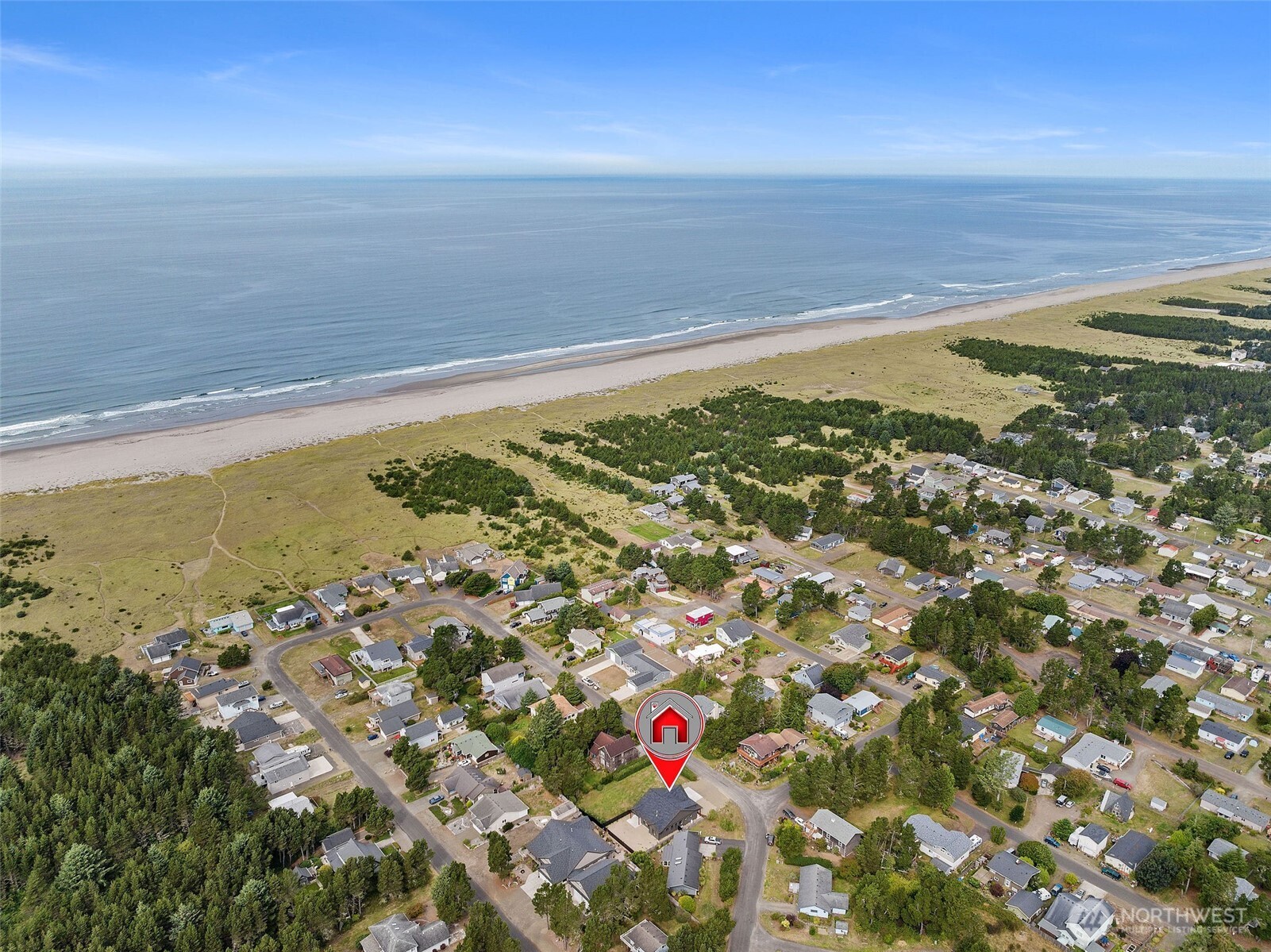 1306 195th Street Long Beach, WA 98631 - Photo 23 of 24 a view of an ocean