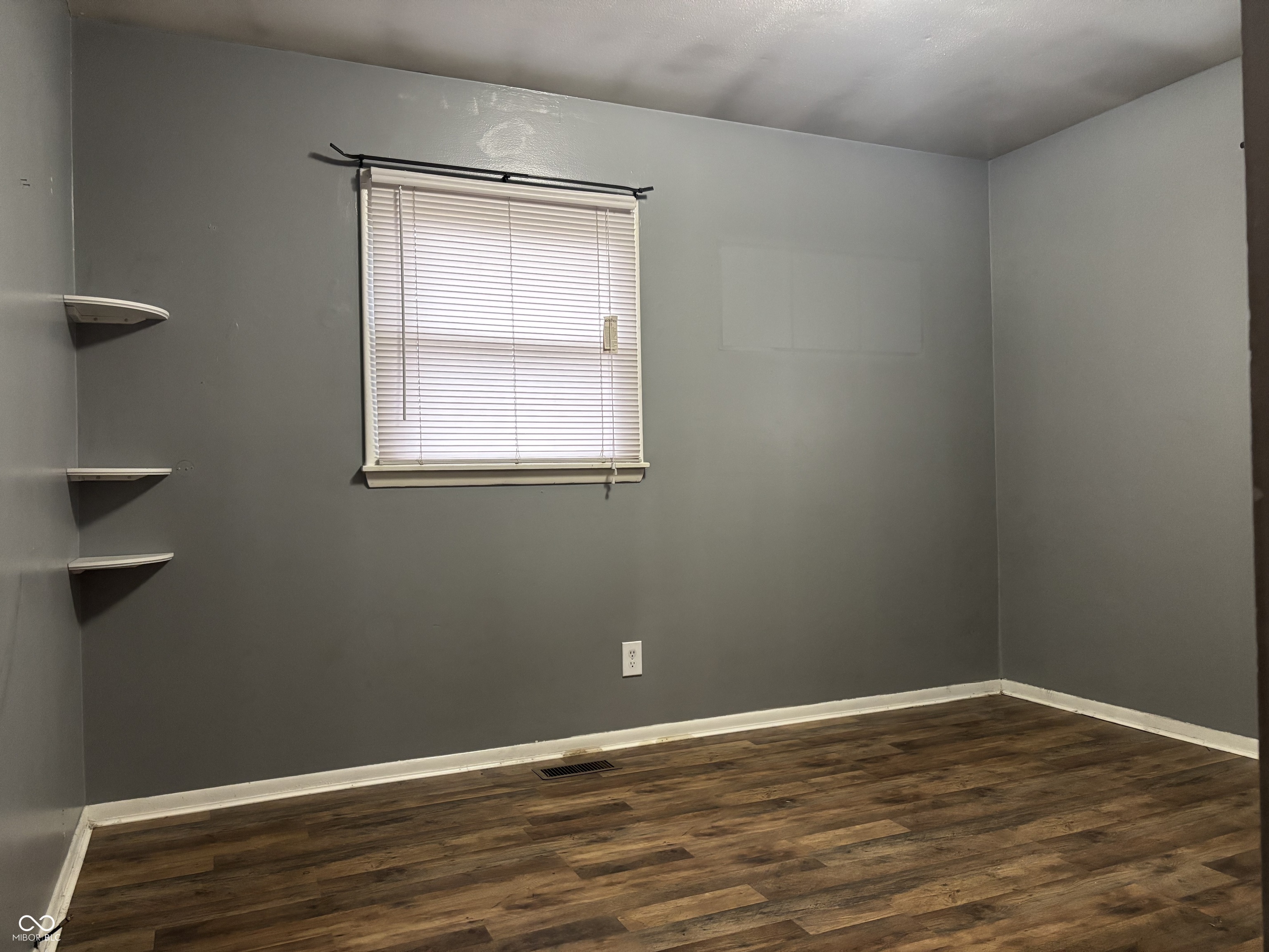 5705 Blue Bluff Road Martinsville, IN 46151 - Photo 8 of 17